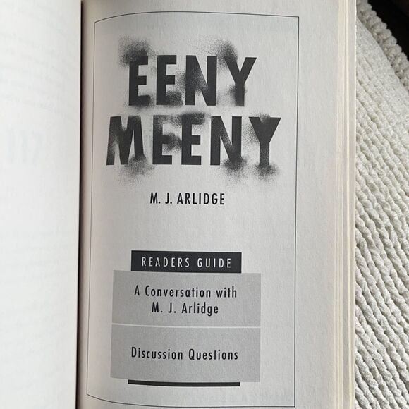 “Eeny Menny,” Fiction Novel by M.J. Arlidge - Picture 12 of 16